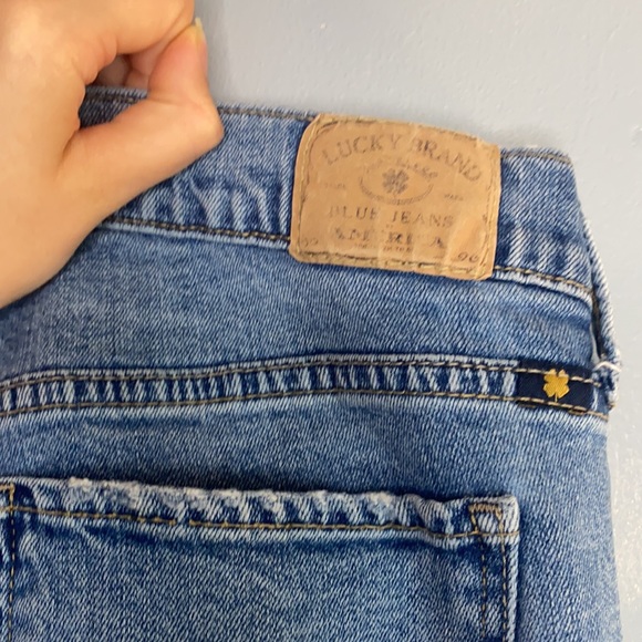 Lucky Brand | Blue Light Wash Charlie Skinny Denim Jeans | Size 4 27” waist - Picture 15 of 15